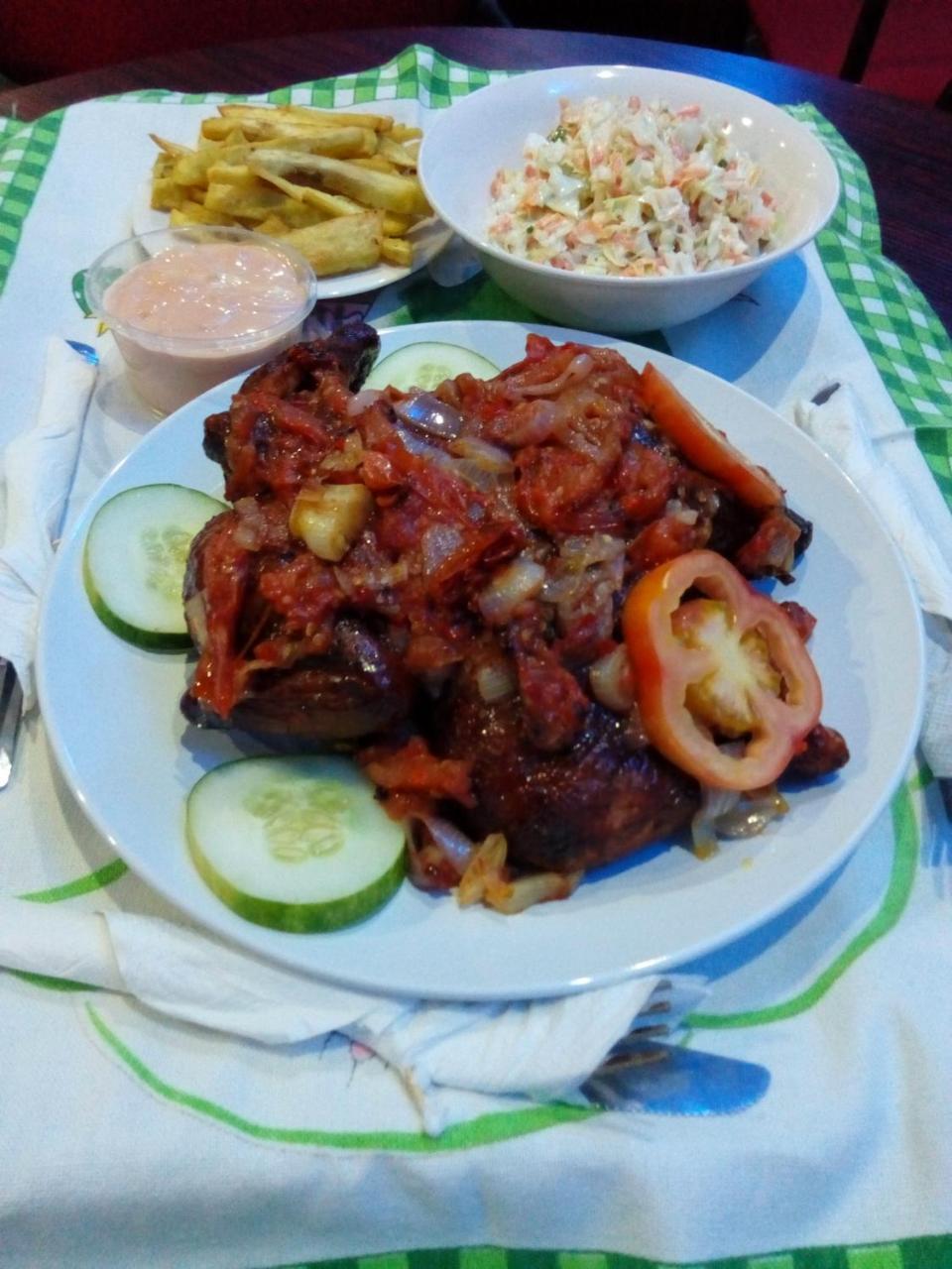Theodawn Hotels @ Suite 29 إيكجا المظهر الخارجي الصورة